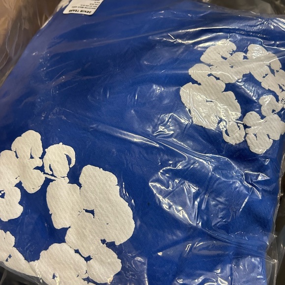 Denim tears restock has landed don’t miss out on new colors - Picture 5 of 5